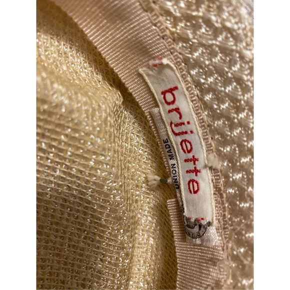 Vintage Light Beige Pill Box Hat. By Brijette - Picture 5 of 5